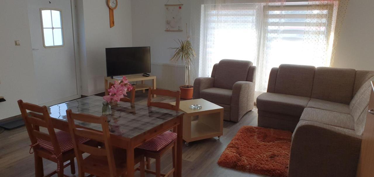 Ferienhaus-poweleit Apartment *